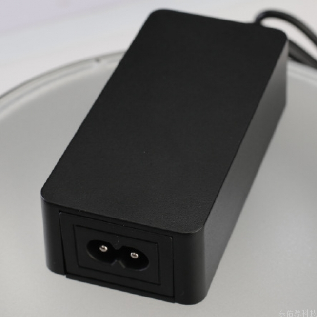 120W 草莓视频下载黄适配器